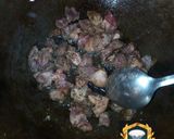 A picture of step 1 of Beef stir fried sauce.