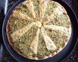 Foto del paso 4 de la receta: Tarta de zanahorias, verdeo espinaca y queso 🥕🧀