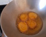 A picture of step 4 of Cucumber Potato Sandwich Pakora.