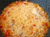 Pilaf de orez cu pui și legume