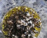 Foto del paso 2 de la receta: Vinagreta de aceitunas negras