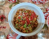 A picture of step 5 of White chana chaat.