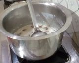 आलू सिंघाड़े आटे की दूध बरिया (aloo singhadeki dudh bariya recipe in hindi) रेसिपी चरण 4 फोटो