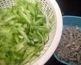 Foto langkah ke 1 dari resep Sayur labu ikan teri.