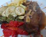 Foto del paso 7 de la receta: Entrecotte Salsa espanyola amb verdures planxa i patates