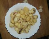 கேரமல் மற்றும் சால்டடு /ஸ்பைஸி தாமரைபூ விதை பாப்கான் (Thamarai poo vithai popcorn recipe in tamil) ரெசிபி ஸ்டேப் 6 புகைப்படம்