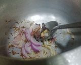 A picture of step 2 of Matar Methi Pulao.