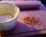 Somlói tekercs pisztáciával recept fázis 5 fotója