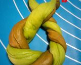 Foto langkah ke 5 dari resep Roti Kasur Kukus Moka Pandan.