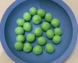 Foto langkah ke 3 dari resep Klepon Gula Merah (No Air Kapur Sirih).
