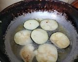 A picture of step 8 of Fry eggplant(baingan) curry.