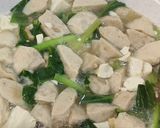 Foto langkah ke 4 dari resep Sop Tahu, Bakso & Sawi Hijau.