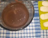 A picture of step 3 of Bounty chocolate bar.