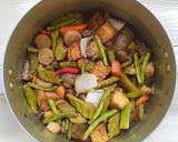 A picture of step 5 of Vegetarian Braised Vegetables.