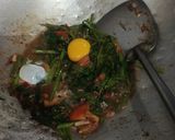 Foto langkah ke 4 dari resep Mie Kangkung Belacan.