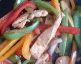 Foto del paso 3 de la receta: Fajitas de pollo 🧅🍗