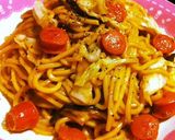 【靜靜小廚】熱狗炒麵的食譜步驟5照片