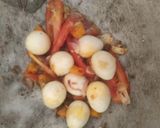 Foto langkah ke 2 dari resep Kangkung telur puyuh.