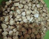 Foto langkah ke 2 dari resep Tahu Kikil oseng.