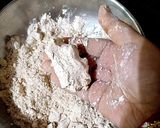 A picture of step 1 of Spicy roths.