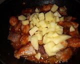 Foto del paso 3 de la receta: Masa de cerdo con papas al romero