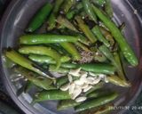 मिर्ची का ठेसा (mirchi ka thecha recipe in Hindi) रेसिपी चरण 3 फोटो