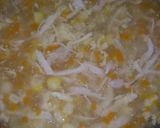 Foto langkah ke 4 dari resep Sup jagung ayam suwir.