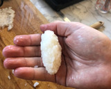 Foto del paso 7 de la receta: Cómo hacer Sushi de atún y salmón desde cero: Maki, Temaki y Nigiri
