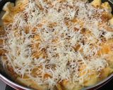 Foto langkah ke 4 dari resep Pizza Roti Tawar.