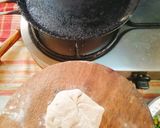 A picture of step 5 of GREEN GARLIC PARATHA (Sindhi style Hara lahsun paratha).