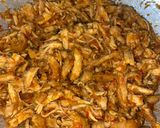 Foto langkah ke 5 dari resep Ayam suwir pedas.