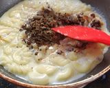 A picture of step 5 of Chocolaty pasta.