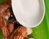 Foto del paso 5 de la receta: Gambones en salsa de ostras y bimi en el microondas con estuche Lékué