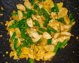 Foto langkah ke 4 dari resep Tumis 'BBT' Kare.