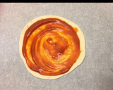 Foto del paso 2 de la receta: Pizza en tortita de trigo 🍕🍕