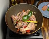 Foto langkah ke 4 dari resep Garang Asem Ayam.