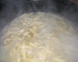 Foto del paso 6 de la receta: Fideos caseros con salsa