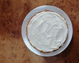A picture of step 5 of Othmaliyeh or Kunafa with Cream.