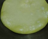 Foto langkah ke 4 dari resep Telur Susu Keju Dadar.