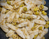 Foto del paso 2 de la receta: Gnocchi de arroz con aceitunas en salsa de anchoas y limón