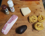 Foto del paso 1 de la receta: Tagliatelle con carbonara de aguacate, bacon, nidos de pasta 🍝
