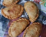 જામનગરી તીખા ઘુઘરા (Jamnagariarii Tikha Ghughra Recipe In Gujarati) રેસીપી સ્ટેપ4ફોટો