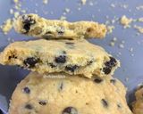 Foto langkah ke 5 dari resep Vanilla Choco Chip Cookies.
