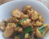 Foto langkah ke 5 dari resep Ayam Goreng Mentega.