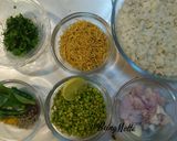 A picture of step 1 of Ponk Poha.