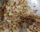 A picture of step 3 of PARATHA PATTIES #CookpadRamadan.
