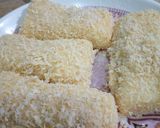 A picture of step 12 of Crispy Bread roll.