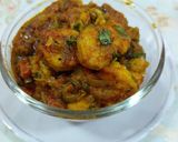 A picture of step 2 of Prawns onion tomatoes masala.