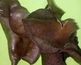 Hình bước làm 1 của món Cuốn Chay Rau Nấm