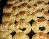 Foto del paso 6 de la receta: • Facturas de manteca 🥐 •